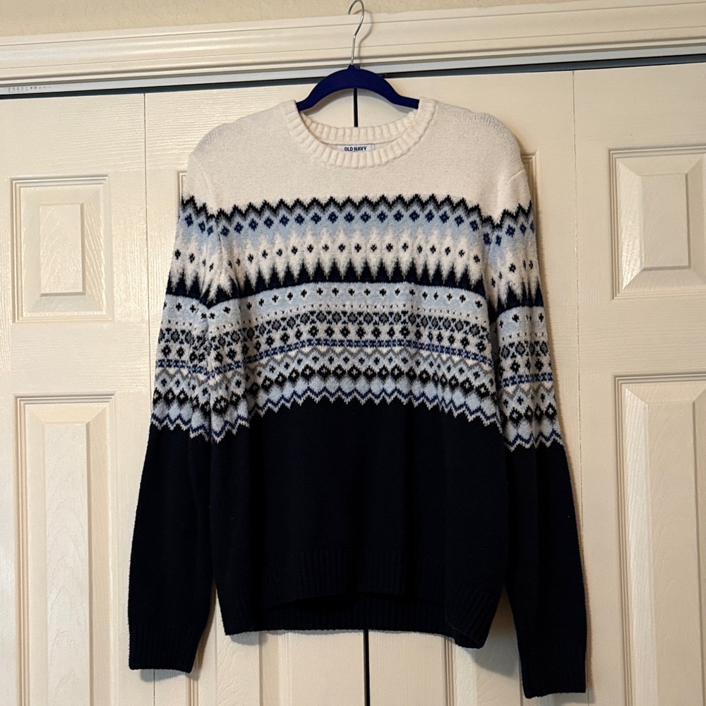 Men's navy and Cream Sweater